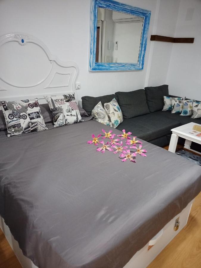 Sweet Home Benalmadena, Estudio Con Vistas Al Mar Y Excelente Conexion Wifi, Para No Fumadores, Con Piscinas, Sea Views, With Swimming Pools, Completely Renovated, Ideal For Older People, Bright With Morning Sun, No Smoking Экстерьер фото